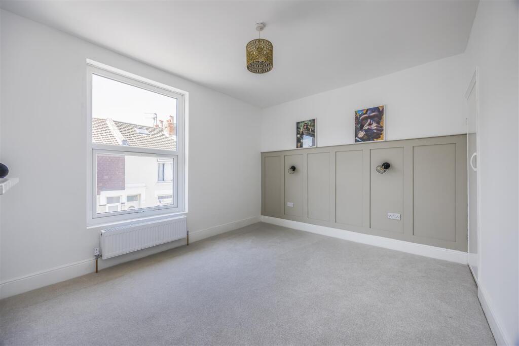 34 Daulston Road, Fratton-PorticoMarketing-SoldBy-