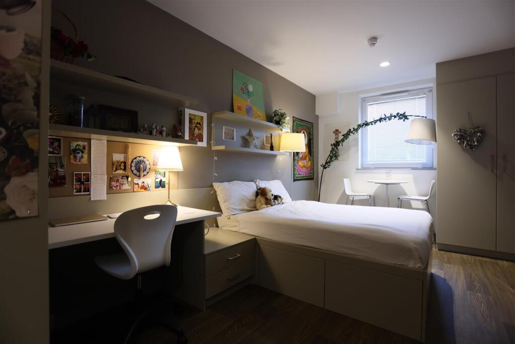 409 Jesmond 2.JPG