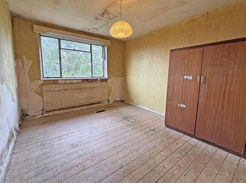 Bedroom 1 V2