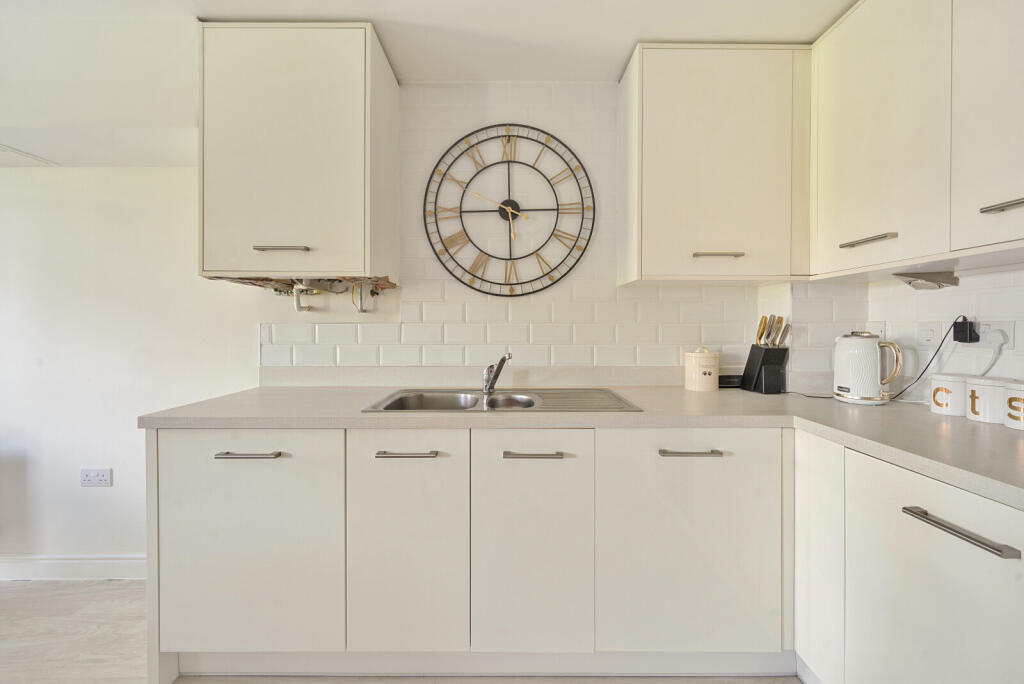 1345273-9-68b09b2...