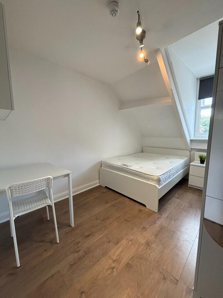 Room 6