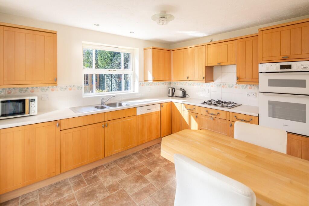 Kitchen Breakfast Rm
