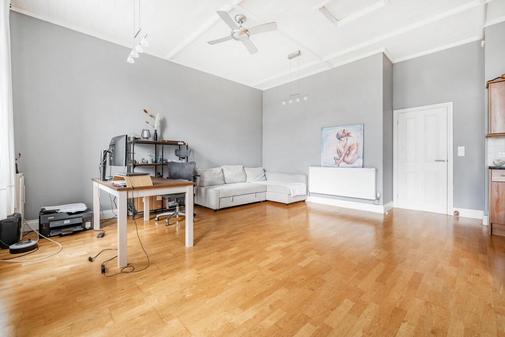First floor kitchen / sitting room