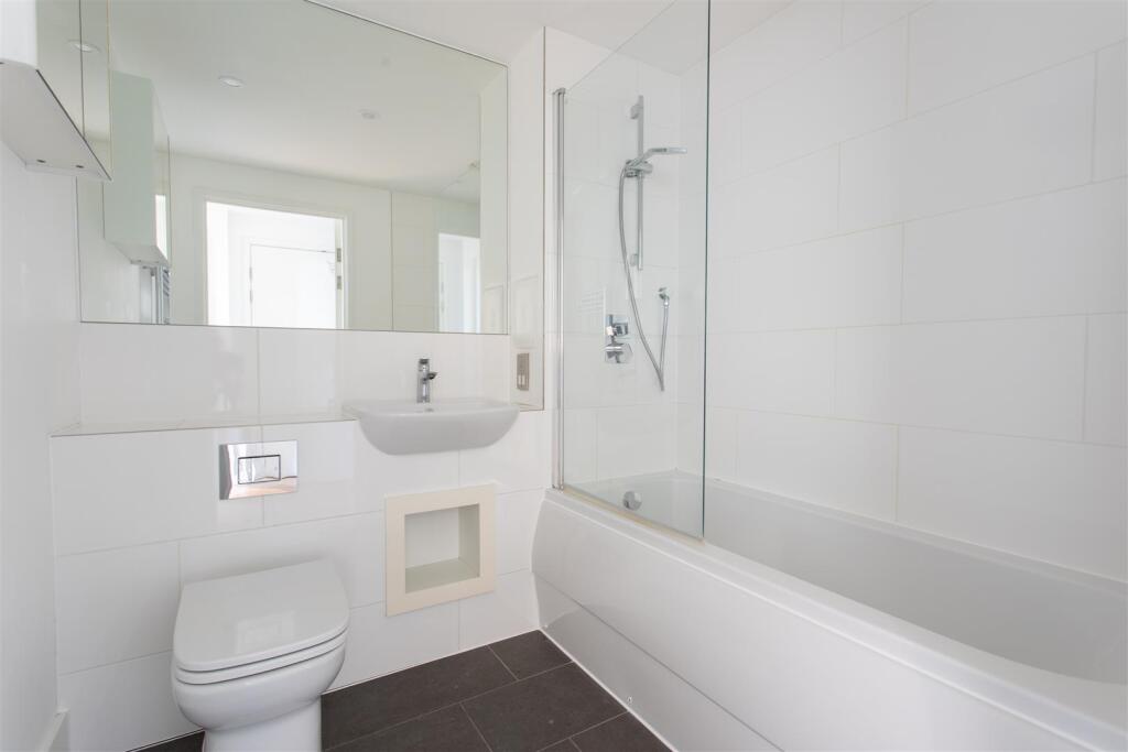 Kingsland High Street, E8