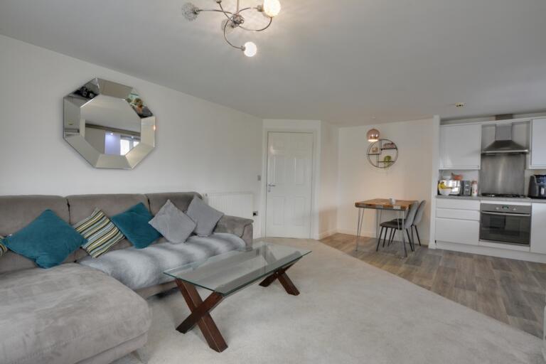 Lounge/Diner/Kitchen