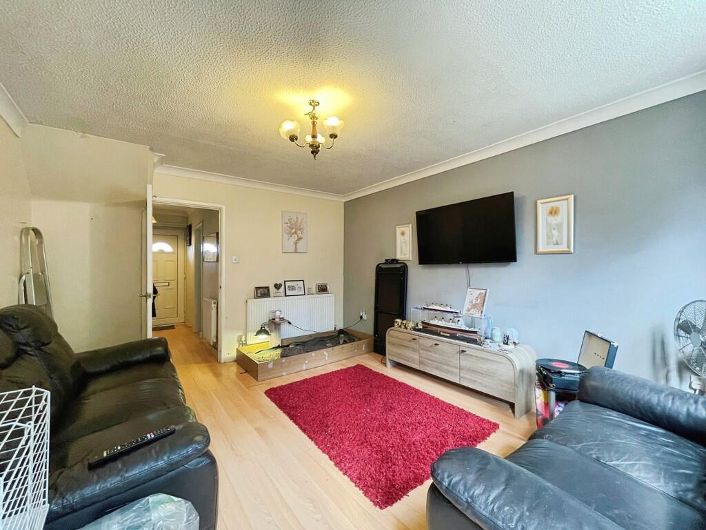 278bafed-livingro...