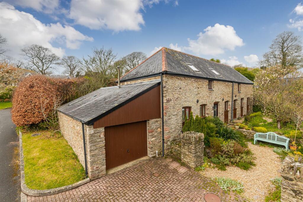 A01 - Carew Barn - 230414.jpg