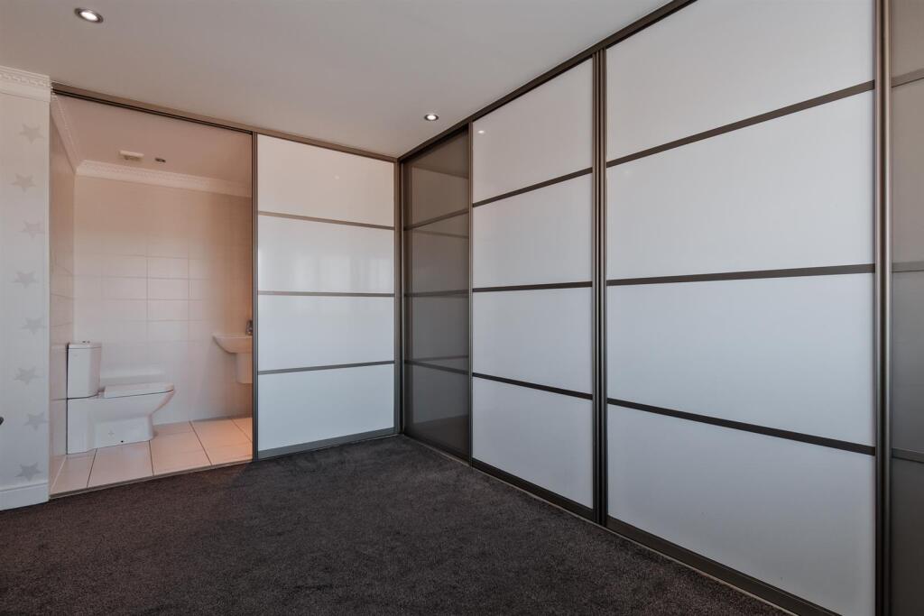 033-141 Mill Road Allanton, ML7 5DD.jpg