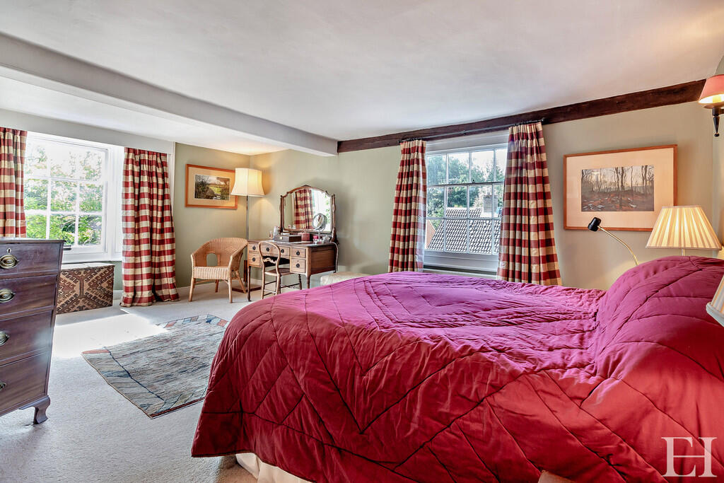 8658493-interiorW...