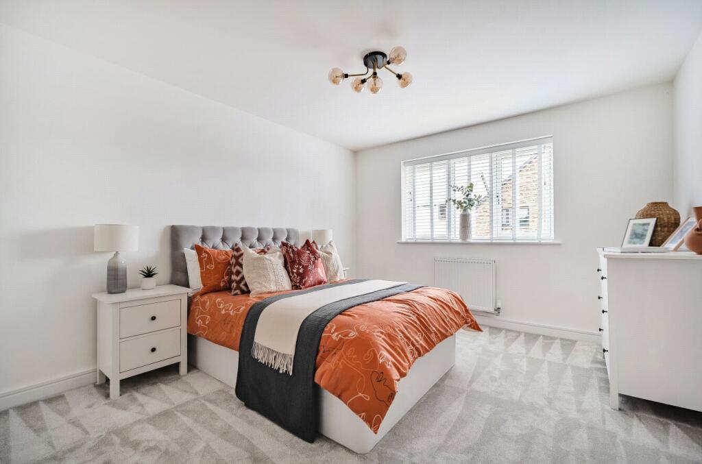 1320772-19-686bc6...