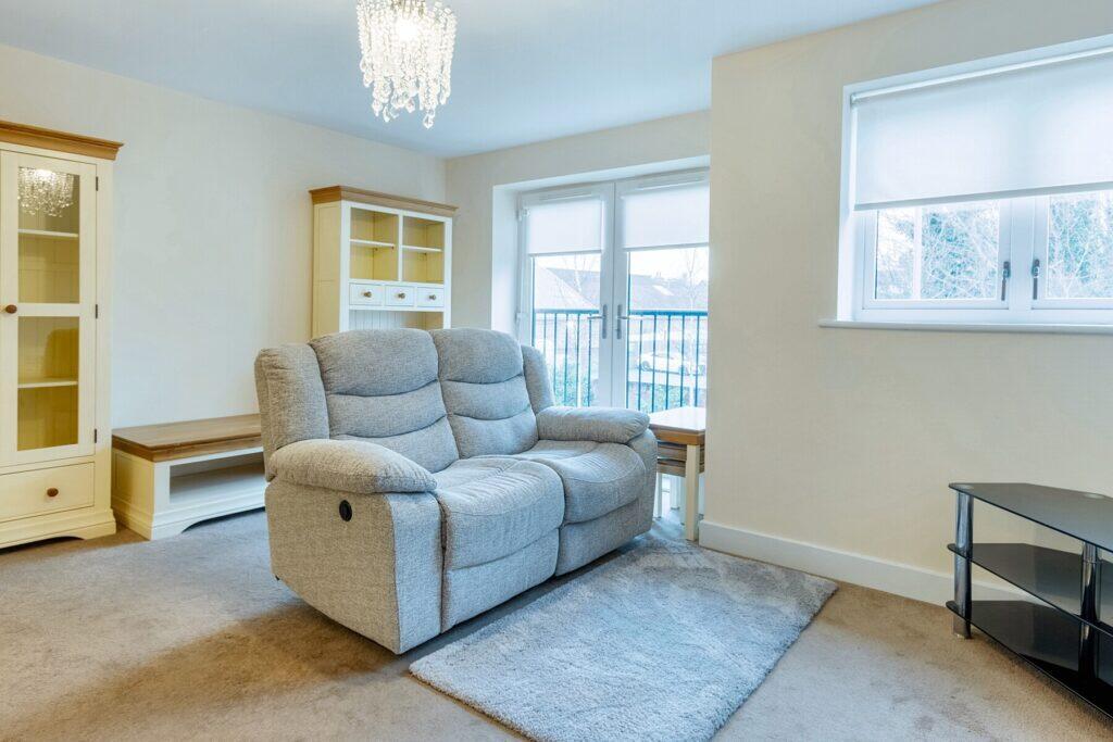 Whiston Court-Lounge