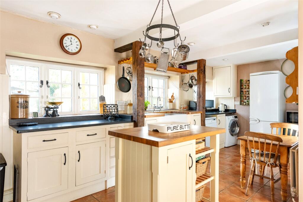 Kitchen/Breakfast