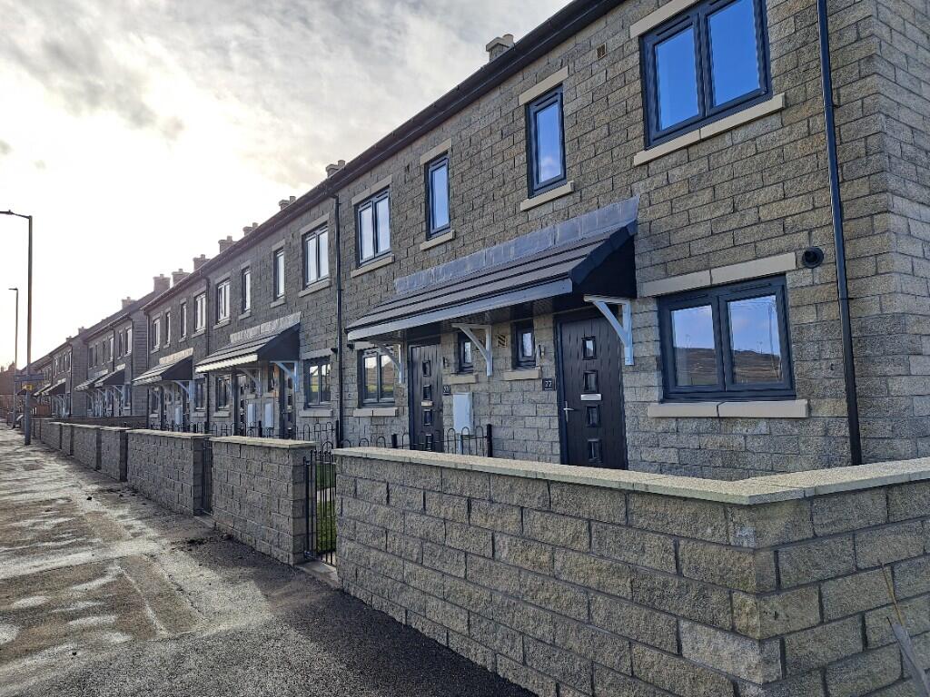 Halifax Road, BD13