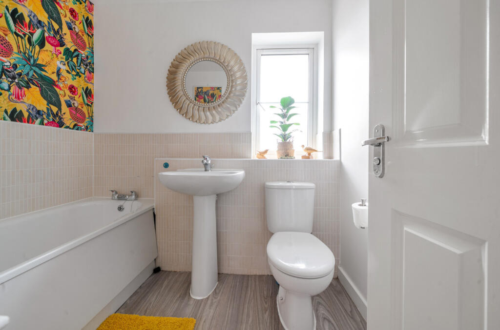 1295031-14-682f58...