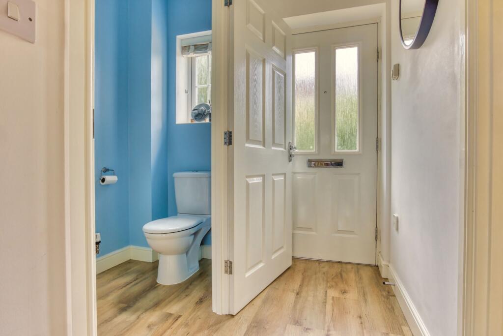 Ewemove Taunton Quartly Drive 3