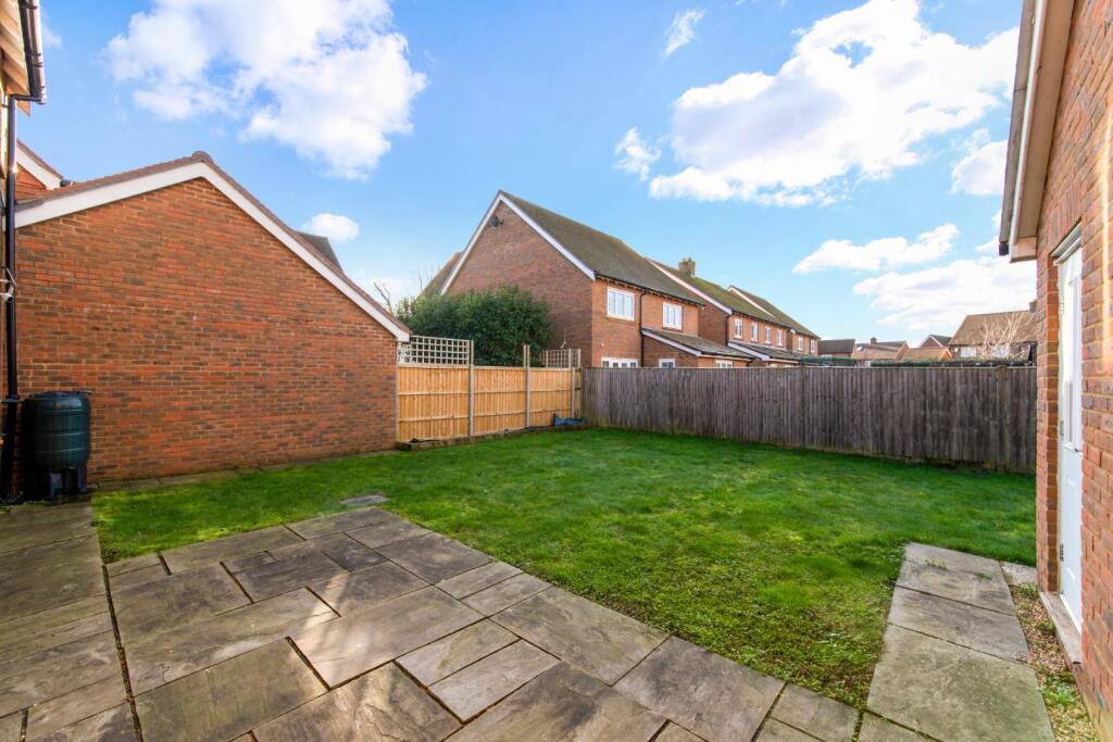 HAYTON CRESCENT,  13.jpg