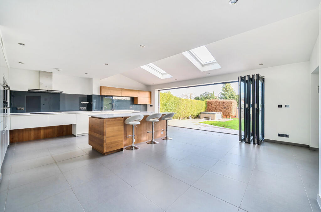 1394157-1-694565b...