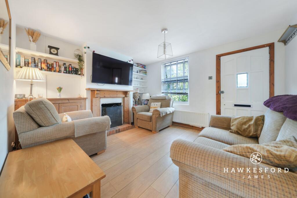 Key Street, Sittingbourne - Lounge