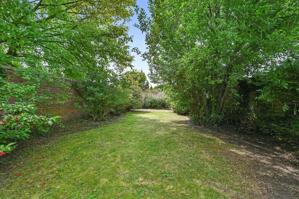 PT-DB(WP)-29Easte...