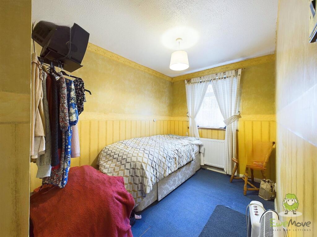 CAM01543G0-PR0107-STILL004