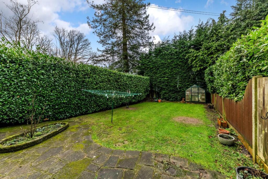 TADWORTH CLOSE (11).jpg