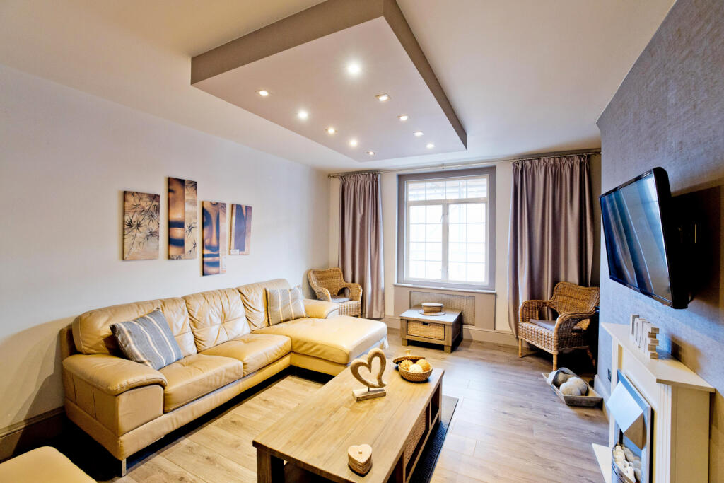 Modern Two-Bedroom Apartment in Sought-After Mary