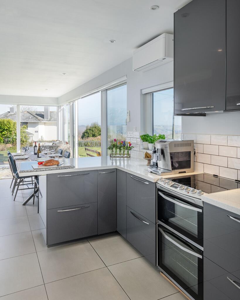 Kitchen, 2 Yorke Road, Dartmouth