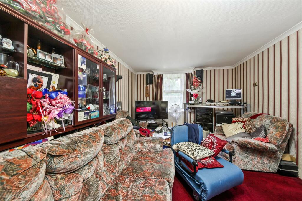 25A Stonebridge Park - MswPqIFy4xclVCLsPeIj.jpg