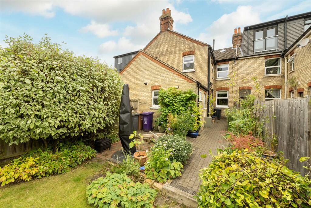3 Kings Road, Hitchin-32.jpg