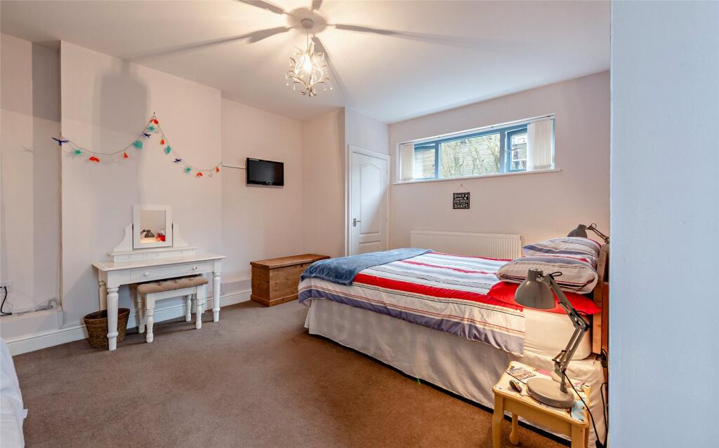 Double Bedroom