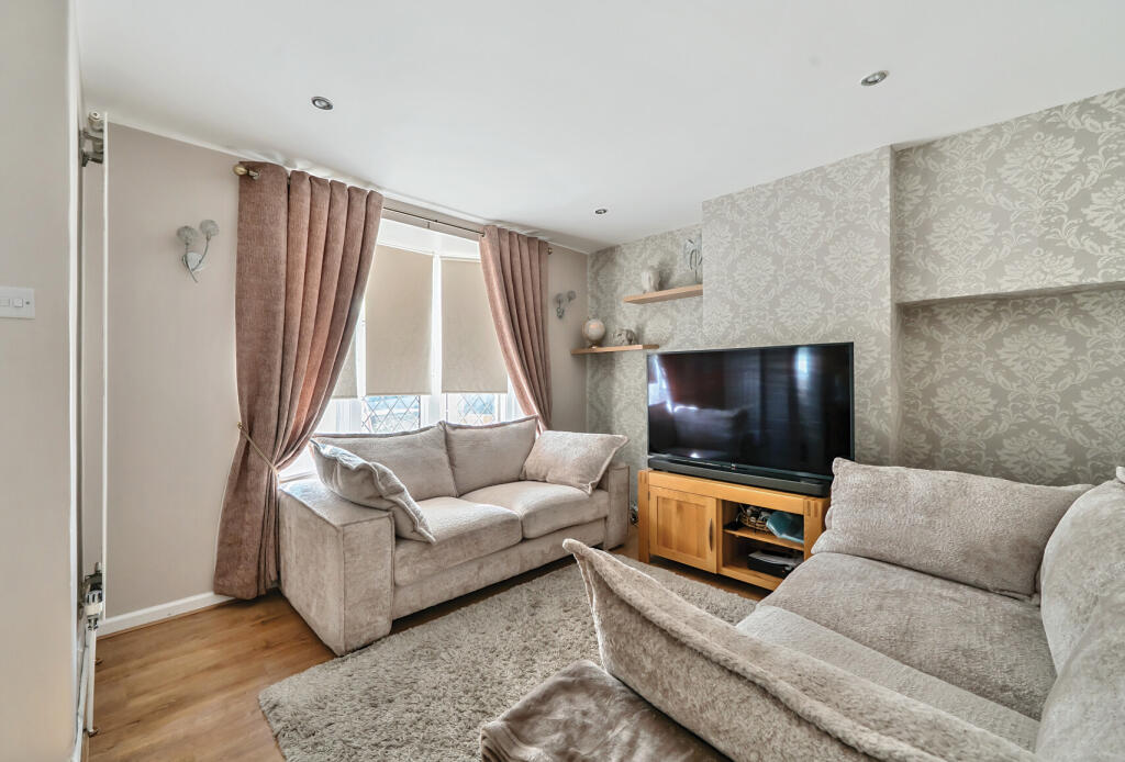 1306495-10-6851a6...