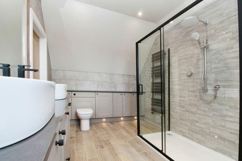 Bedroom One En-Suite