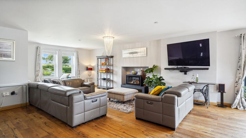 Open Plan Living/Kitchen/Dining Room