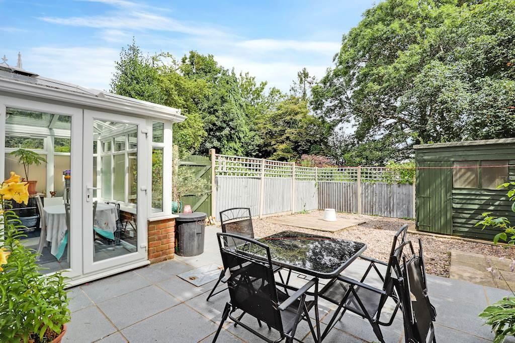 12-8933JHHGLL - F...