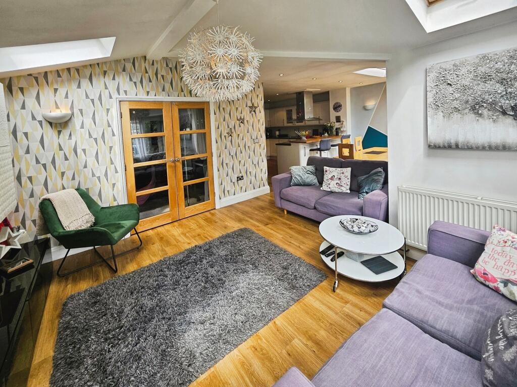 Kitchen/Diner/Family Room