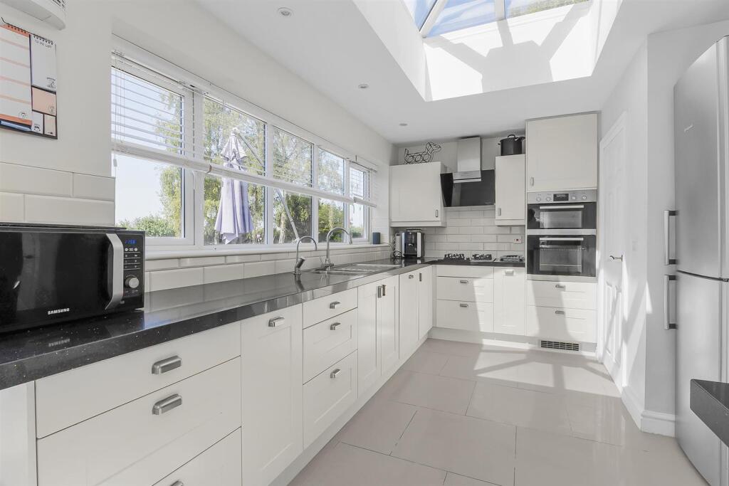 Fieldview, Withybrook (14).jpg