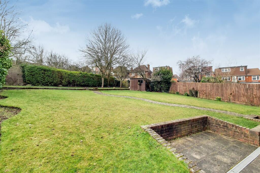 Garden 3.jpg