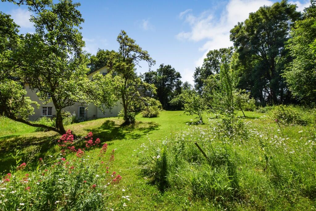 Delightful gardens