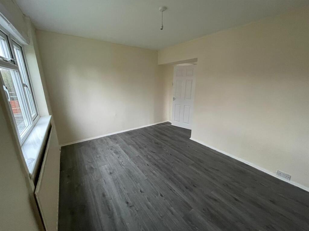kitwood 4.jpg