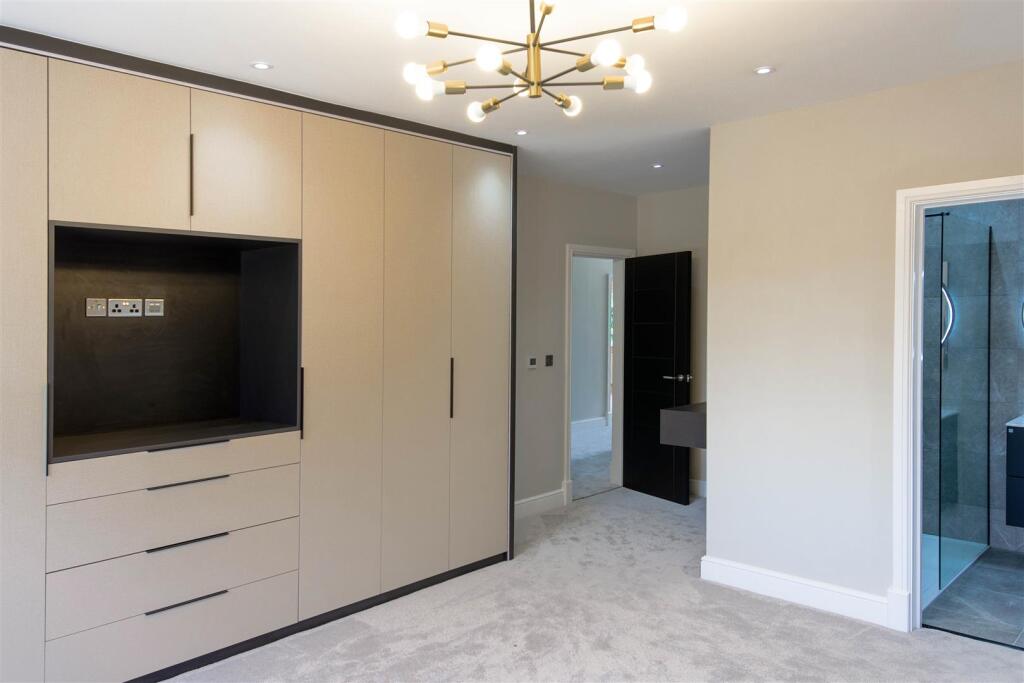 116 Lichfield Road-16.jpg