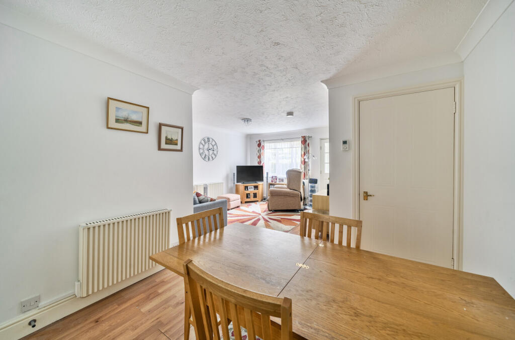 1339862-11-68a483...