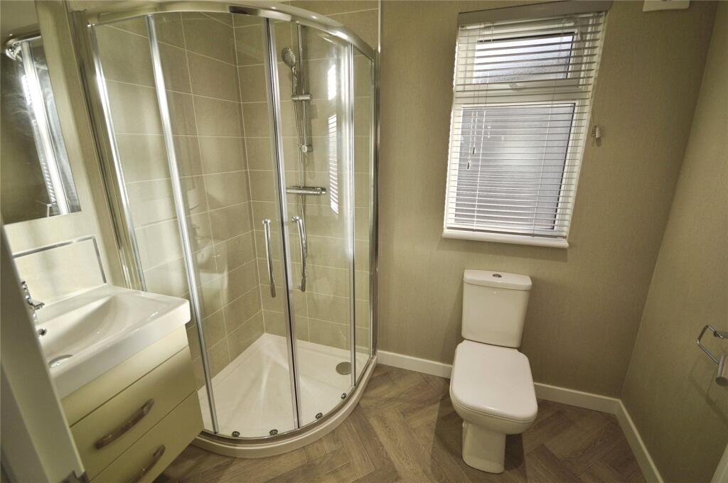 En - Suite