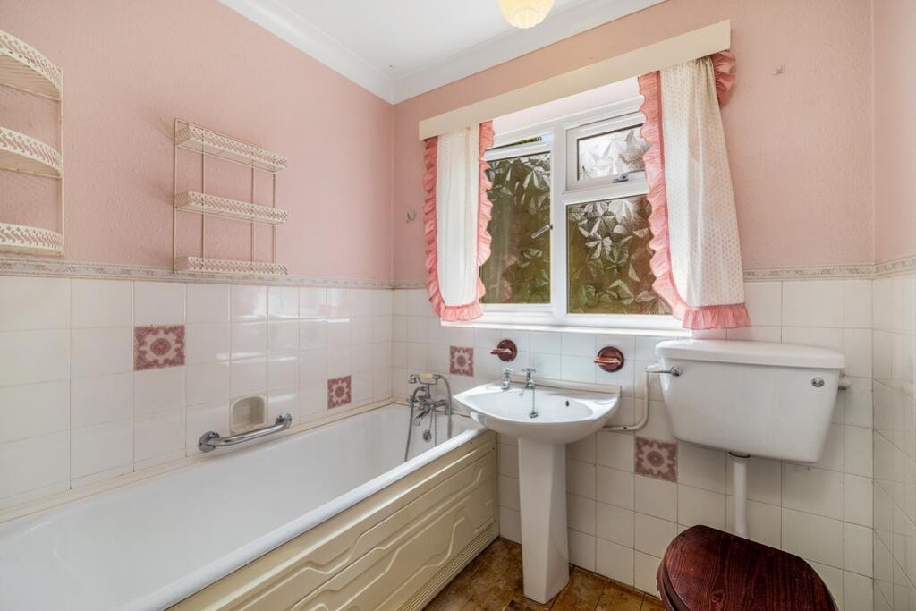 45 Park Avenue (Spalding)-22