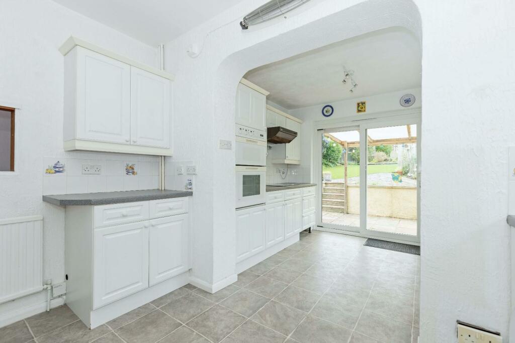 12 The Street_19.JPG