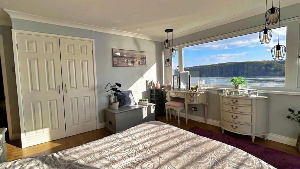 Master Suite 1.1.jpg