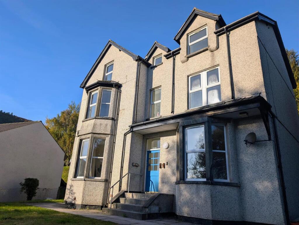 WhatsApp Image 2025-10-17 at 14.42.12_9fdab4c7.jpg