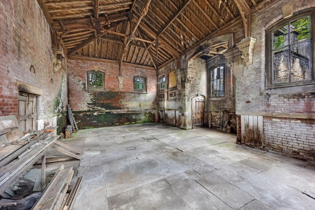 Stables Internal