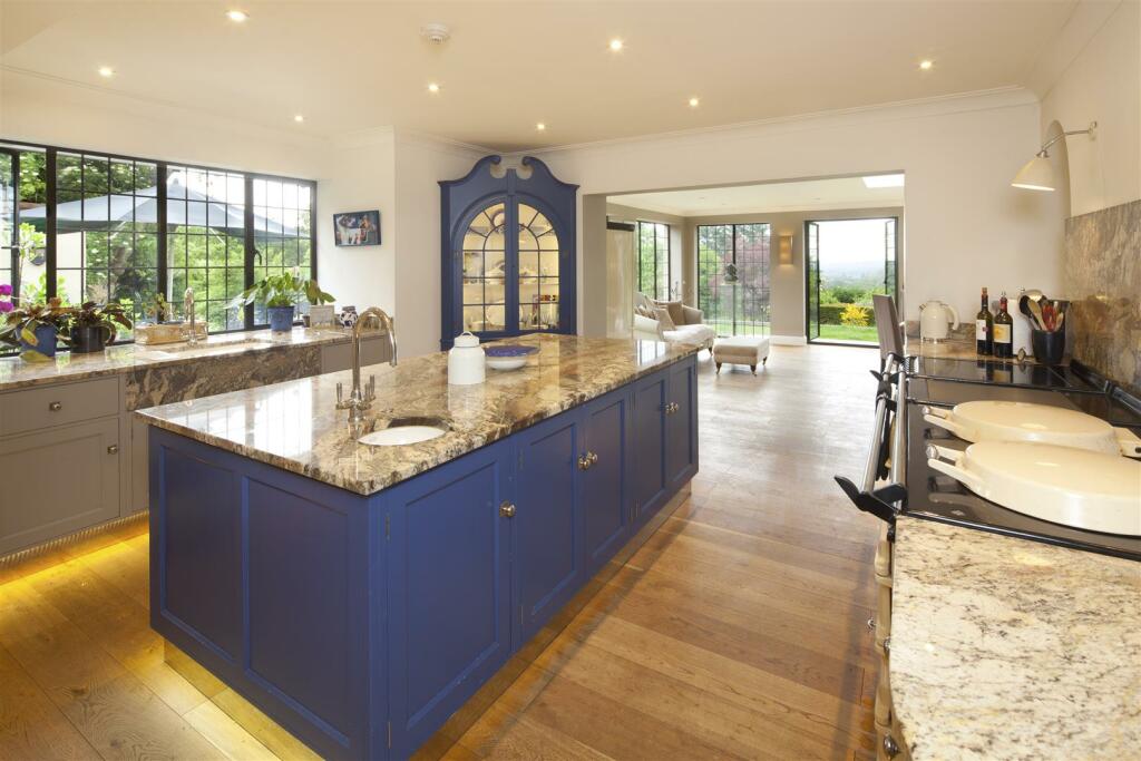 Little Mariners, kitchen.jpg
