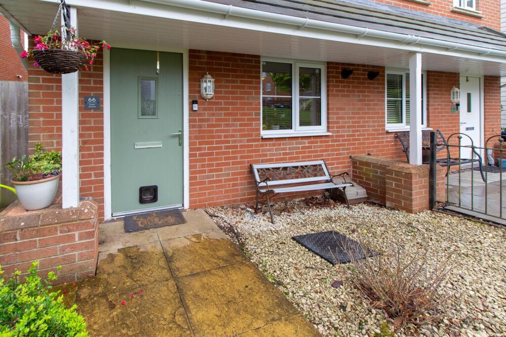 66 Cedar Av - Front-2.jpg