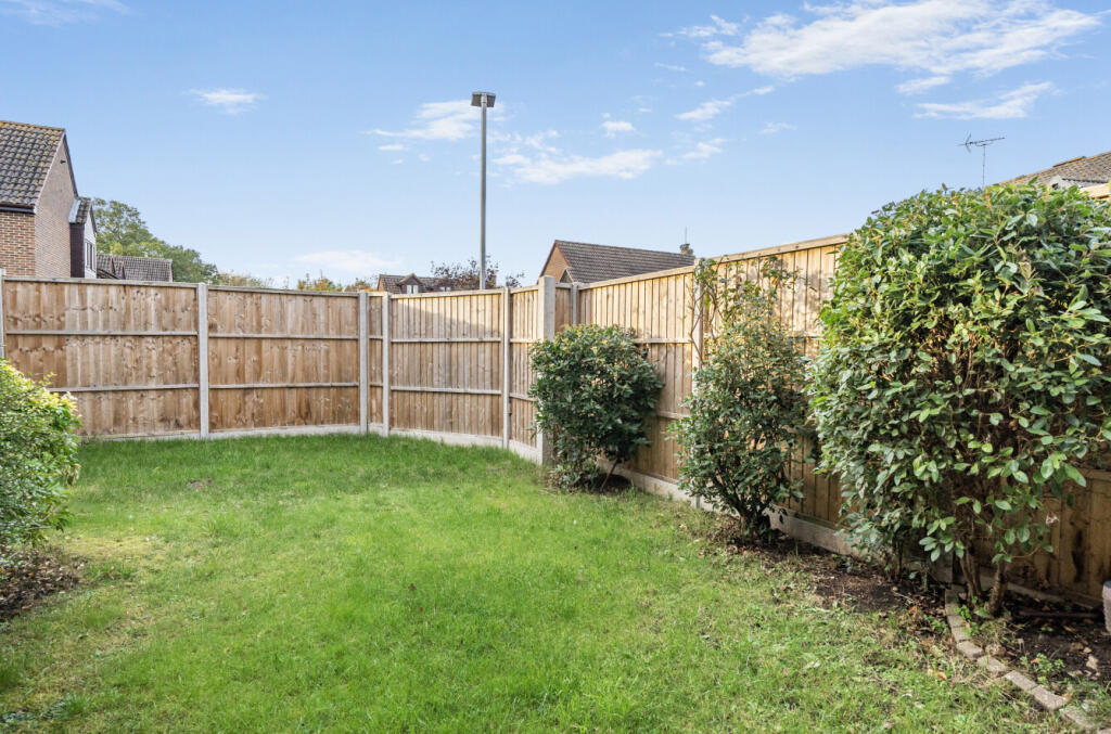 1374115-4-6903b38...